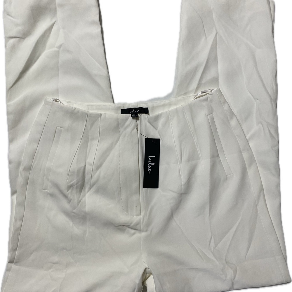 Lulus NWT White Pleated Front Dress Pants size M